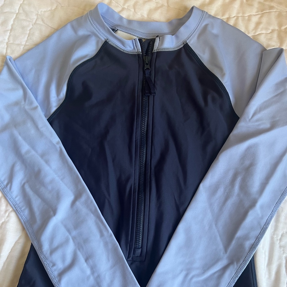 Girl’s Swimsuit Rashguard